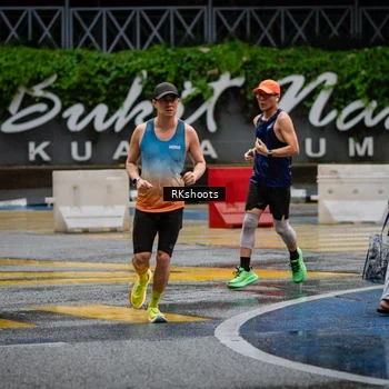 Runner Photo 7875790