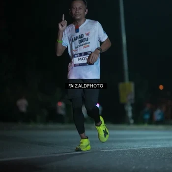 Runner Photo 7875817