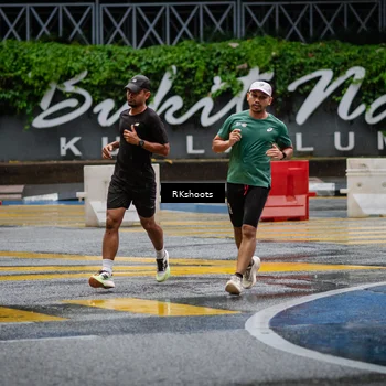 Runner Photo 7875818