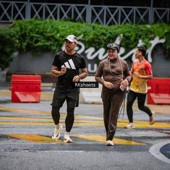 Runner Photo 7875843