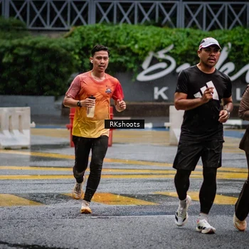 Runner Photo 7875857