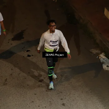 Runner Photo 7875866
