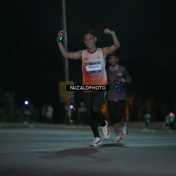 Runner Photo 7875871