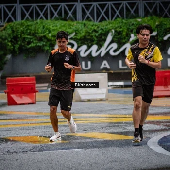 Runner Photo 7875873