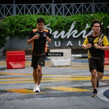 Runner Photo 7875876