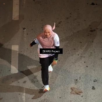 Runner Photo 7875900