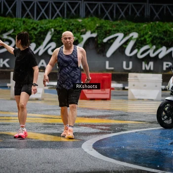 Runner Photo 7875909