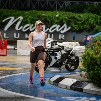 Runner Photo 7875910