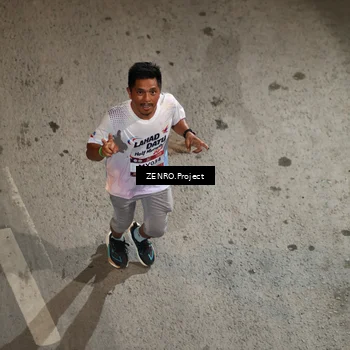 Runner Photo 7875918