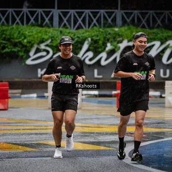 Runner Photo 7875925