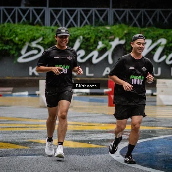 Runner Photo 7875929