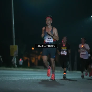 Runner Photo 7875935