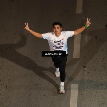 Runner Photo 7875949
