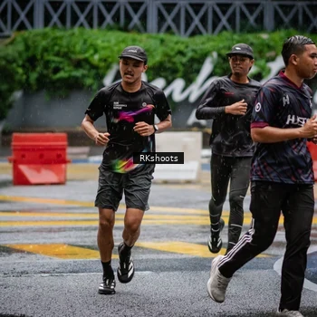 Runner Photo 7875970