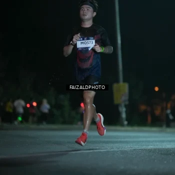 Runner Photo 7875977