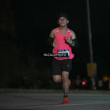 Runner Photo 7876035