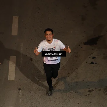 Runner Photo 7876053