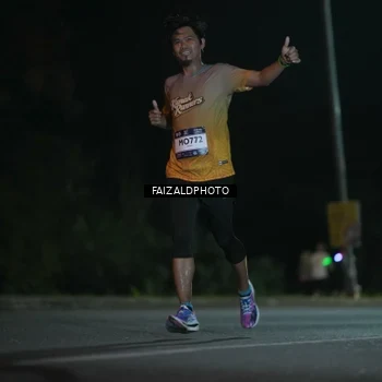 Runner Photo 7876062