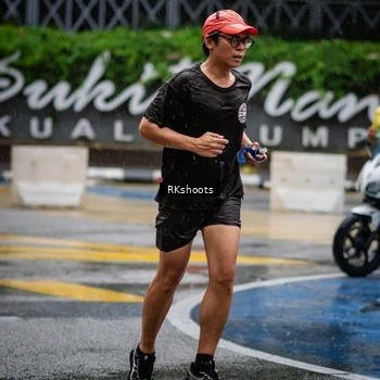 Runner Photo 7876081
