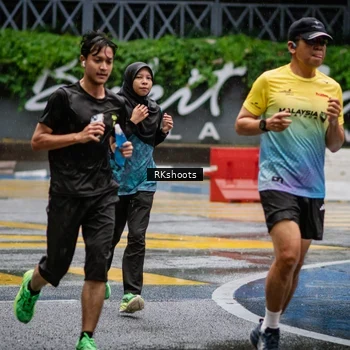 Runner Photo 7876083