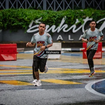 Runner Photo 7876087