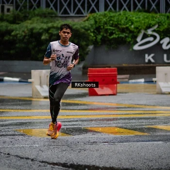 Runner Photo 7876131