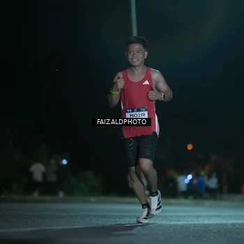 Runner Photo 7876135