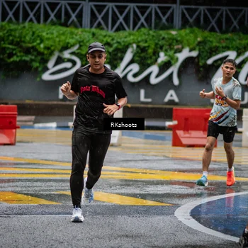 Runner Photo 7876137