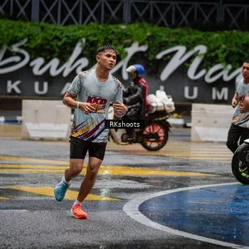 Runner Photo 7876148