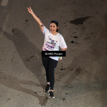 Runner Photo 7876161