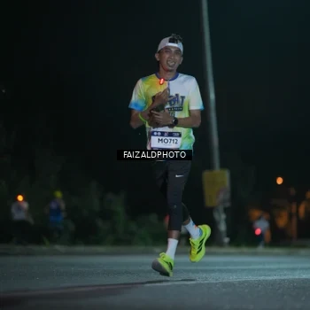 Runner Photo 7876171