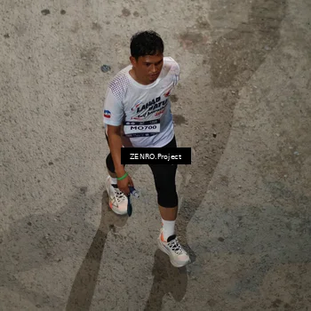 Runner Photo 7876173