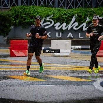 Runner Photo 7876183