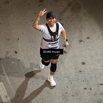Runner Photo 7876187