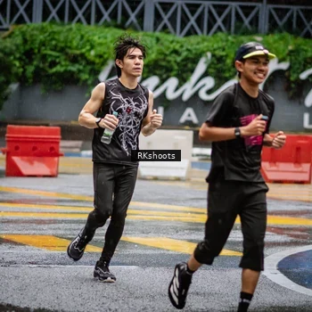 Runner Photo 7876210