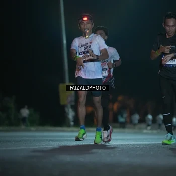 Runner Photo 7876213