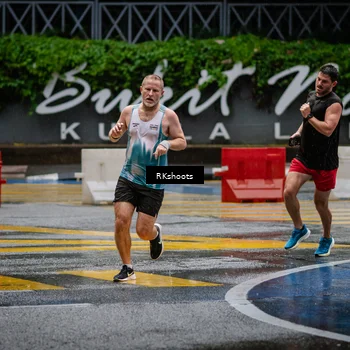 Runner Photo 7876228