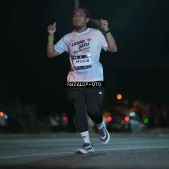Runner Photo 7876230