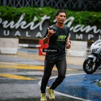 Runner Photo 7876234