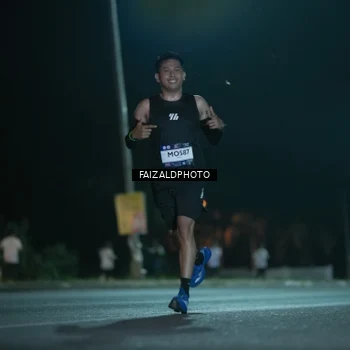 Runner Photo 7876259