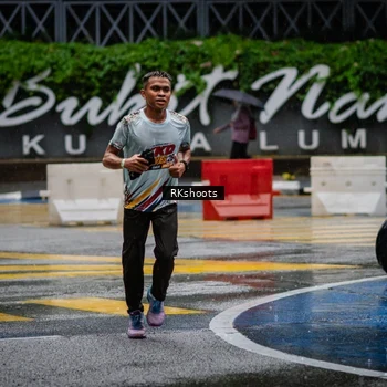 Runner Photo 7876280
