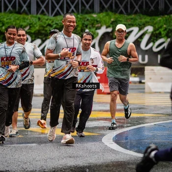 Runner Photo 7876315