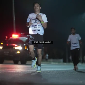 Runner Photo 7876317