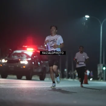 Runner Photo 7876320