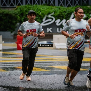 Runner Photo 7876324