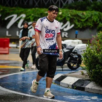 Runner Photo 7876357