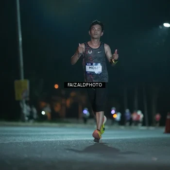 Runner Photo 7876360