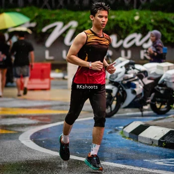 Runner Photo 7876362