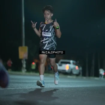 Runner Photo 7876394