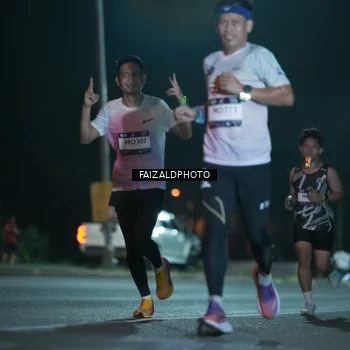 Runner Photo 7876395
